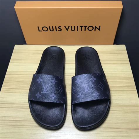 louis vuitton men's slippers